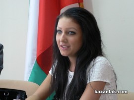 Царици на розата се завърнаха от Франция и Китай