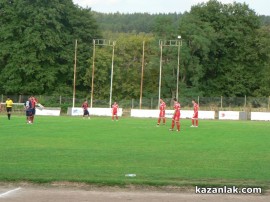 Розите стартираха с победа в новия шампионат / Новини от Казанлък