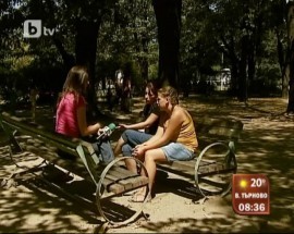 310 лева в сметката на сестрите сираци от кампанията в Казанлък... / Новини от Казанлък