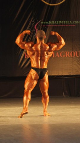 Атанас Николаев стана абсолютен шампион по културизъм