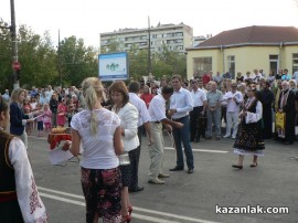 Откриха ремонтираната отсечка на ул. “Стамболийски“