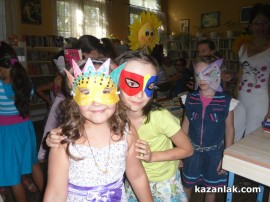  Над 1000 посещения в лятната академия на Библиотеката / Новини от Казанлък