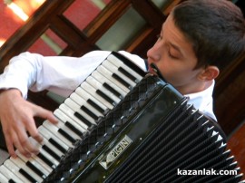 Есенна дъга на изкуствата организира НЧ “Искра“