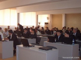 Местните депутати се връщат на работа идния четвъртък / Новини от Казанлък