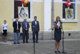 Читалище и Училище празнуваха заедно в Енина / Новини от Казанлък