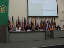 Кметът Галина Стоянова с презентация в Деня на диалога между местната и законодателната власт / Новини от Казанлък
