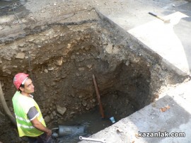 ВиК ремонтът блокира центъра