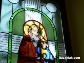  Ремонти за над половин милион лева текат в Община Казанлък