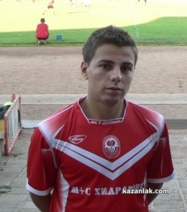 Розите излъгаха Загорец в последните минути / Новини от Казанлък