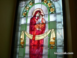  Ремонти за над половин милион лева текат в Община Казанлък