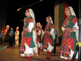 С празничен концерт Община Казанлък зарадва хората от третата възраст