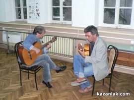 С обновени и пълни зали НЧ “Възродена Искра“ откри новия творчески сезон