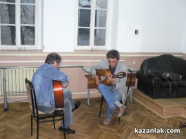 С обновени и пълни зали НЧ “Възродена Искра“ откри новия творчески сезон