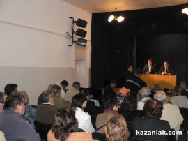 В Казанлък лидерът на СДС се обяви против проектобюджет 2013