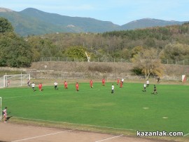 Розите използваха среща от Купата на аматьорите за обиграване  / Новини от Казанлък