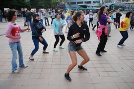 Стрийт денс парти в Казанлък днес / Новини от Казанлък