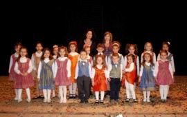 15 награди за Вокална студия „Искрица”   / Новини от Казанлък