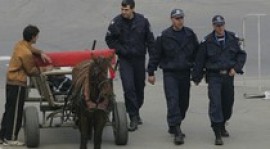 Крадци на желязо в каруца хванали патрули / Новини от Казанлък