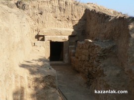 Видео: Показаха откритията от гробницата край Бузовград