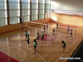Момичетата на „Казанлък волей“ разбиха конкурентите си