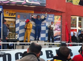 Силно участие на казанлъшките автомобилни клубове на писта Хасково / Новини от Казанлък