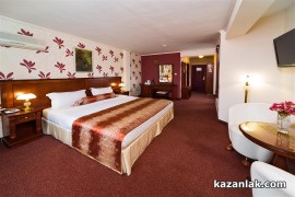 ПАЛАС е избран за хотел на годината в България