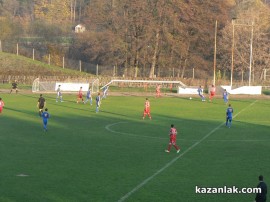 Розите победиха с 3:0 в последния домакински мач за годината