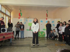 Тържество за патронния празник на училището в Хаджидимитрово