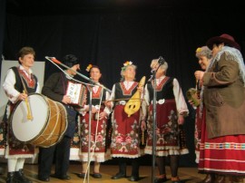 Коледен концерт „Спомени, блянове” / Новини от Казанлък