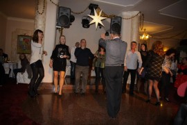 Алфредо Торес и Петър Радев учиха казанлъчани на латино танци