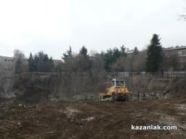 Стартира запълването на Дупката в центъра