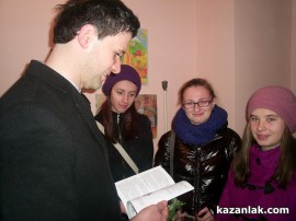 Вицепремиерът Цветан Цветанов откри ремонтирания Детски комплекс в Казанлък