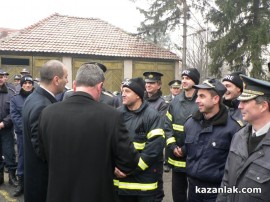 Цветанов направи първа копка на Пожарната и обеща нови автомобили за казанлъшките огнеборци