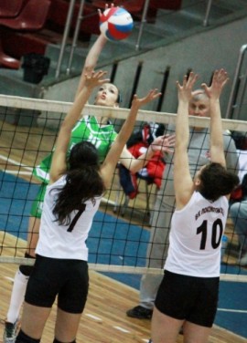 Казанлък Волей  излиза срещу изненадата Славия