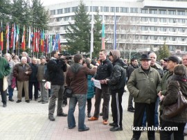 ВИДЕО: Хиляди протестираха днес  в Казанлък
