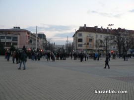 След оставката на Бойко Борисов в пъти по-малко на протеста днес