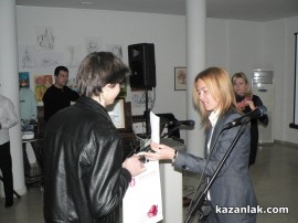 Наградиха призьорите от конкурса „Признателност и памет”