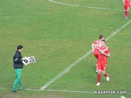 В Казанлък Розова долина загуби от лидера