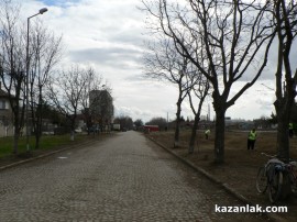 Със затоплянето на времето стартираха и ремонтните дейности в община Казанлък