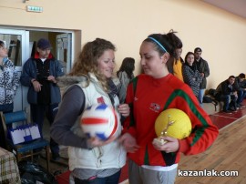 Наградиха шампионите от Общинското първенство по волейбол