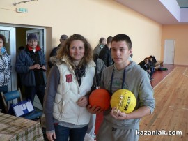 Наградиха шампионите от Общинското първенство по волейбол