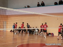 Наградиха шампионите от Общинското първенство по волейбол