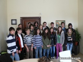 Физиците на ПМГ „Никола Обрешков” заеха първите 8 места на национално състезание / Новини от Казанлък