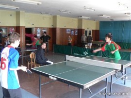 Съставите на ПМГ „Никола Обрешков” спечелиха турнирите по тенис на маса / Новини от Казанлък