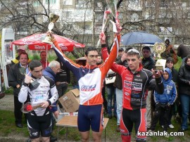 Колоездачният сезон стартира без медали за казанлъшките състезатели