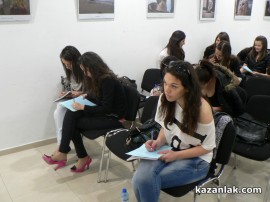 Първи снимки на кандидатките за „Царица Роза 2013”