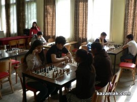 Добро представяне на казанлъшките шахматисти на „Търновска царица“ / Новини от Казанлък