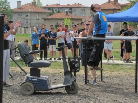  Видео: STREET WORKOUT   състезанието организирано от МЛАДЕЖИ ГЕРБ се превърна в спортен празник