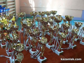 Турнирът по спортни танци организиран от клуб Роза стартира успешно за казанлъчани