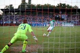 Гол на казанлъчанин постла пътя към Купата на България за Берое / Новини от Казанлък